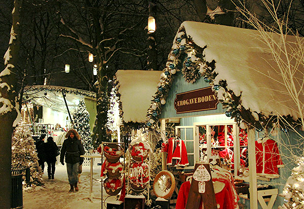 Village de Noël à Tivoli Copenhague Village de Noël à Tivoli Copenhague