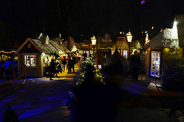 Marché de Noël aux Jardins de Tivoli Copenhague